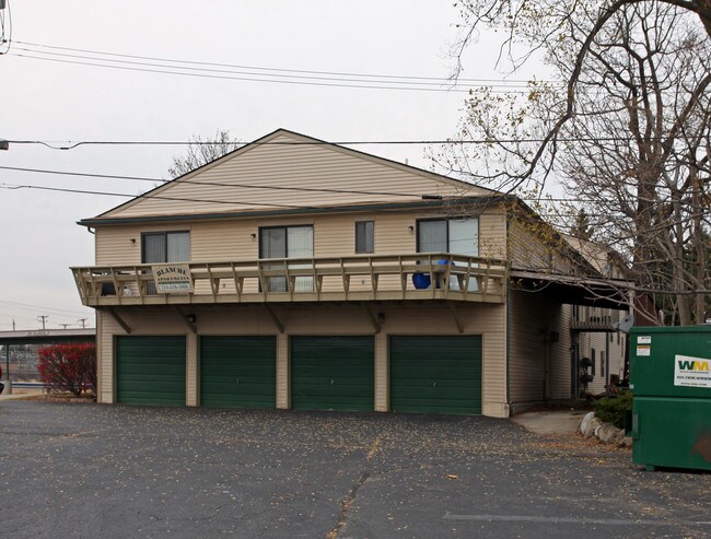 Blanche Apartments in Plymouth, MI - Building Photo - Building Photo