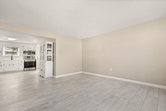 118 Everett St in Lawrence, MA - Building Photo - Building Photo