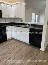 5735 River Walk Cir in Newburgh, IN - Building Photo - Building Photo