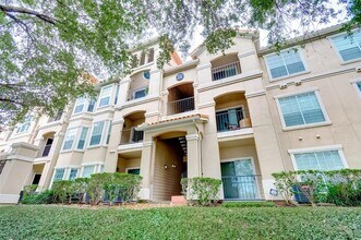 3231 Allen Pkwy in Houston, TX - Building Photo - Building Photo