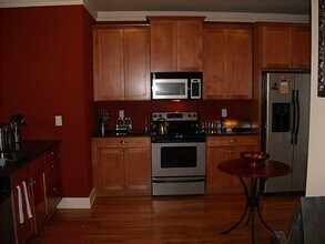 783 Liberty Commons Dr NW in Atlanta, GA - Building Photo - Building Photo