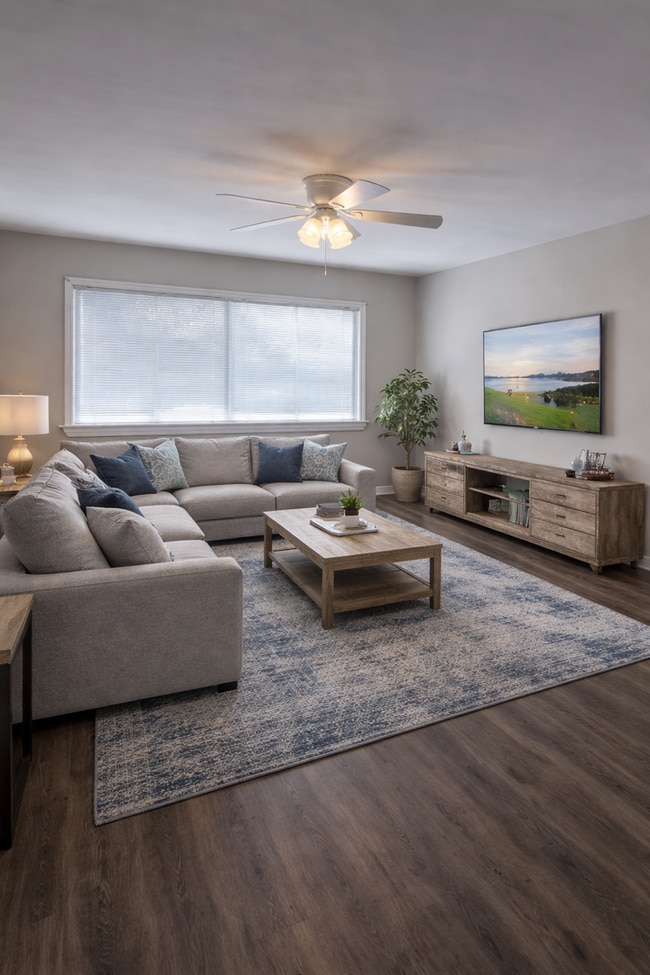 656 Summit St in King of Prussia, PA - Building Photo - Building Photo