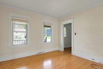 24 Firth St in Cornwall, NY - Building Photo - Building Photo