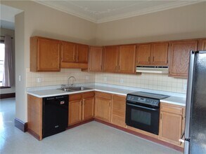 170 E 1st St in Corning, NY - Building Photo - Building Photo
