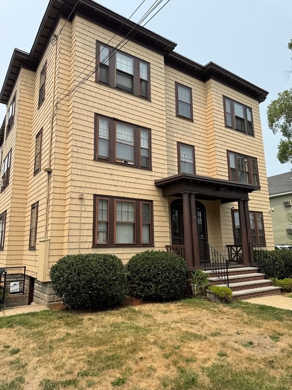 106 Kenoza Ave in Haverhill, MA - Building Photo - Building Photo