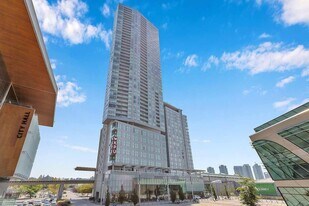 13495 Central Ave in Surrey, BC - Building Photo