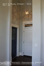 307 N Pearl St-Unit -303 in Ellensburg, WA - Building Photo - Building Photo