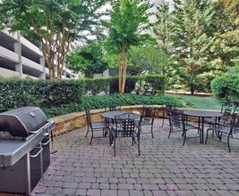 1101 Juniper St NE, Unit 327 in Atlanta, GA - Building Photo - Building Photo