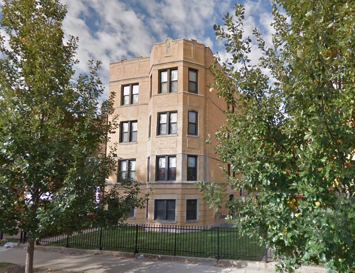 6202 S Troy St in Chicago, IL - Building Photo