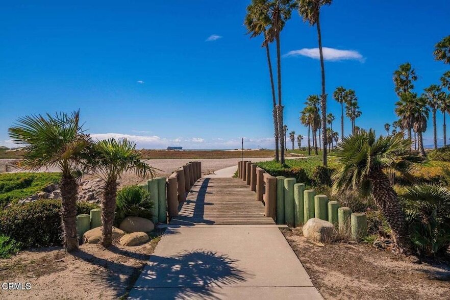 624 Sunfish Way in Port Hueneme, CA - Building Photo
