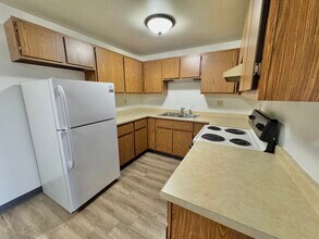 Thompson Creek in Green Bay, WI - Foto de edificio - Building Photo