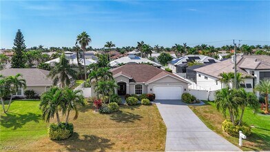4930 SW 25th Ct in Cape Coral, FL - Building Photo - Building Photo
