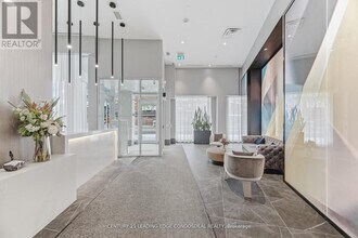 219 Dundas St E in Toronto, ON - Building Photo - Building Photo