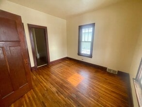 3115 2nd St in Sioux City, IA - Building Photo - Building Photo