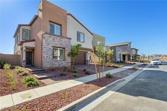 478 Daphne Ter St in Henderson, NV - Building Photo - Building Photo
