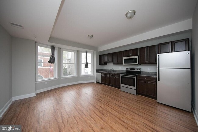 property at 1222 N 7th St