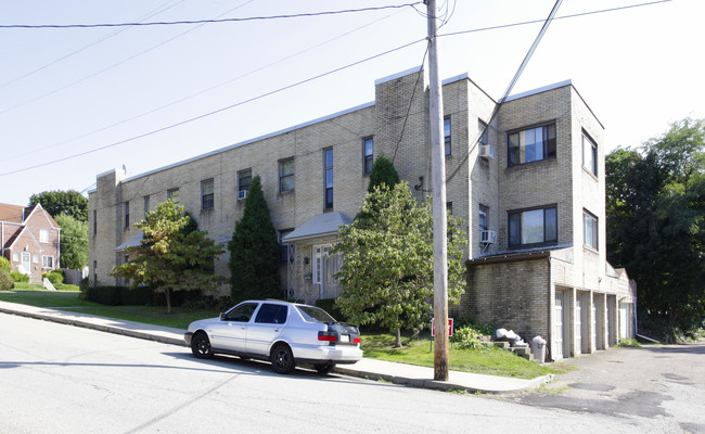 1500 Center Ave in New Kensington, PA - Building Photo - Building Photo