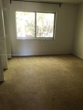 1110 Salzedo St in Coral Gables, FL - Building Photo - Building Photo