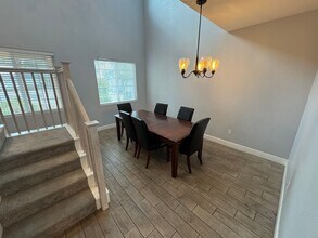 461 Bristol Ct in Oakley, CA - Foto de edificio - Building Photo
