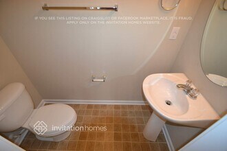 6112 Thompson Brook Lane in Charlotte, NC - Building Photo - Building Photo