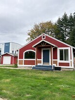 19802 Des Moines Memorial Dr in Seatac, WA - Building Photo