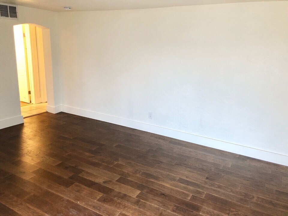 1832 E 4625 S in Millcreek, UT - Building Photo