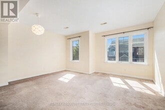 113 Keltie Private in Ottawa, ON - Building Photo - Building Photo