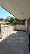 1452 E 5th St, Unit Apt 3 in Ontario, CA - Foto de edificio - Building Photo