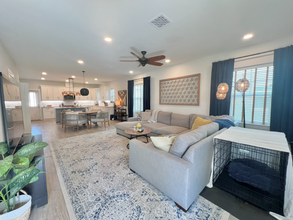 141 N Ring Ave in Tarpon Springs, FL - Building Photo - Building Photo