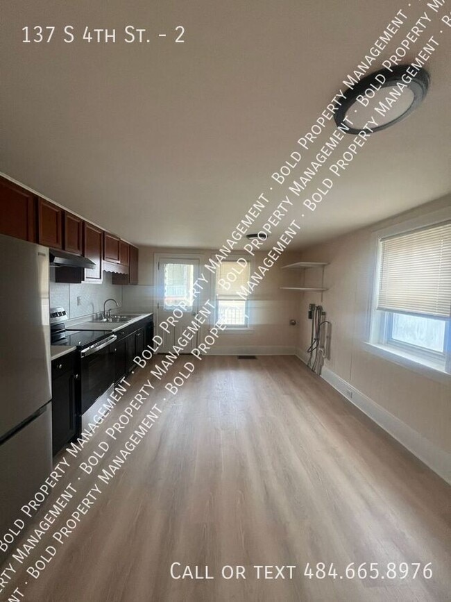 property at 137 S 4th St