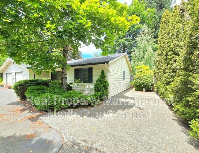 9033 244th St SW in Edmonds, WA - Building Photo - Building Photo