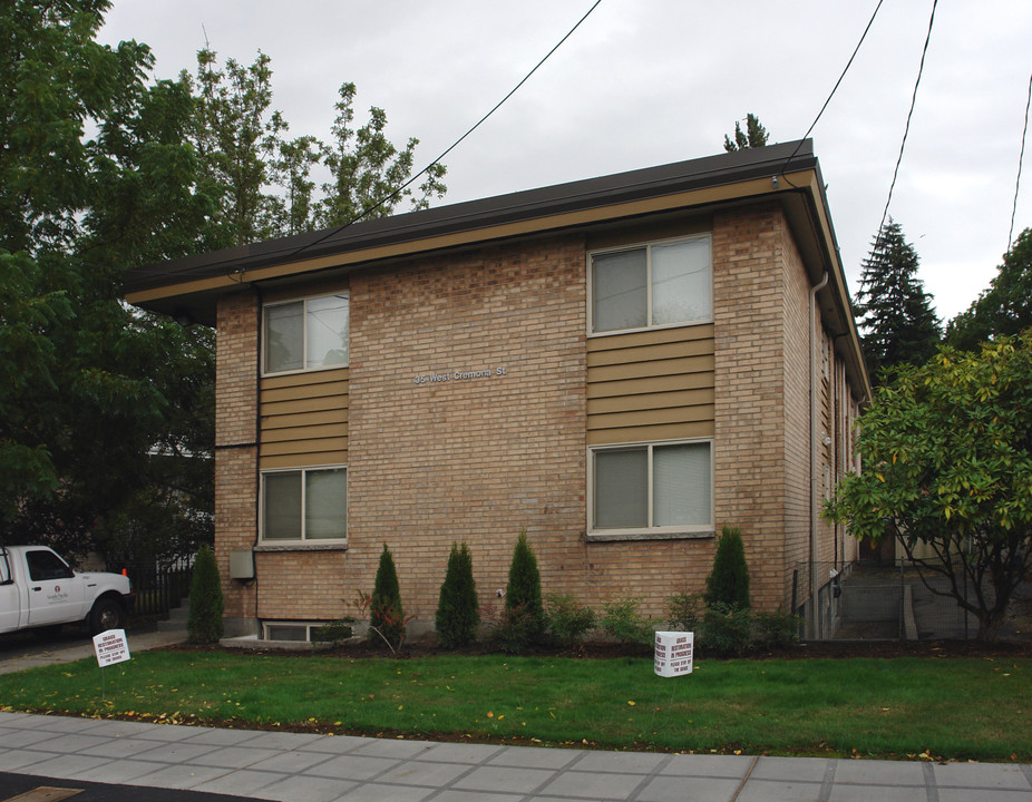 Sprague Apartments in Seattle, WA - Building Photo