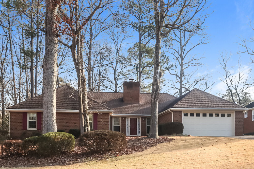 1832 Walker Ridge Dr SW in Marietta, GA - Building Photo