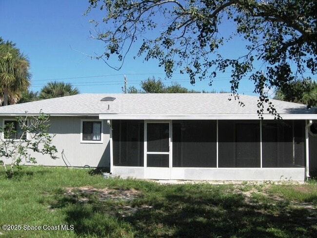 6580 Floridana Ave in Melbourne Beach, FL - Building Photo - Building Photo