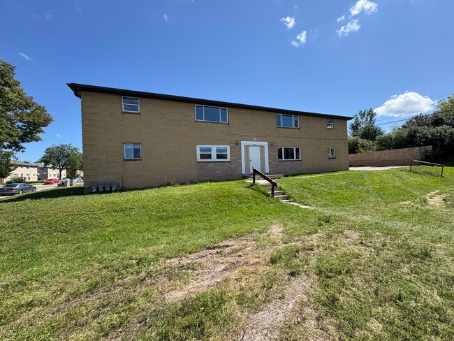 8139 W Bender Ave, Unit 3