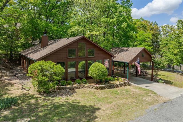 property at 5 Juanita Dr