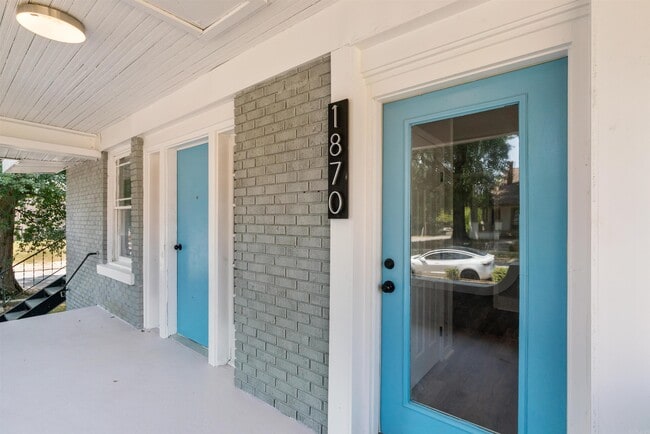 1870 S Izard St in Little Rock, AR - Building Photo - Building Photo