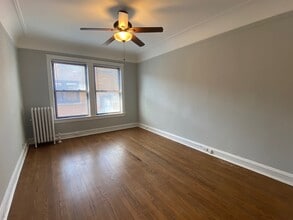 6520 N Glenwood Ave in Chicago, IL - Building Photo - Building Photo