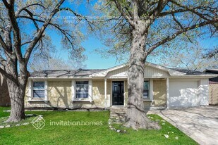 215 Adams St in Royse City, TX - Building Photo