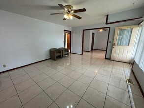 1417 Matthew Dr in Enid, OK - Building Photo - Building Photo