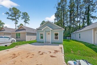 9755 Black Gum in Willis, TX - Building Photo - Building Photo