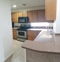231 NE 28th Ave in Ocala, FL - Building Photo - Building Photo
