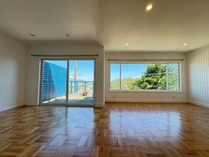 14 Ocean Grove Ave in Daly City, CA - Building Photo - Building Photo