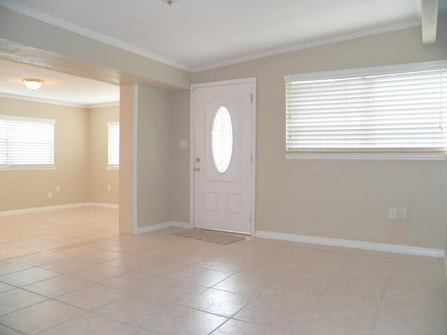 2514 10th Ave Dr E in Bradenton, FL - Building Photo - Building Photo