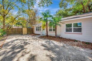 1757 Skinner Ave in Charleston, SC - Building Photo