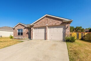 1405 Dundee Dr in Arlington, TX - Building Photo