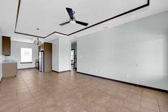 801 E Daffodil, Unit #4 in McAllen, TX - Building Photo - Building Photo
