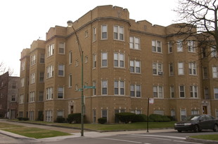 8001 S Eberhart Ave in Chicago, IL - Foto de edificio - Building Photo