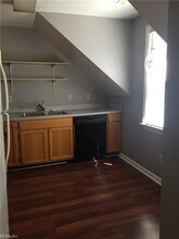 1056 Little Bay Ave in Norfolk, VA - Building Photo - Building Photo