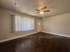 406 Elm St in Midwest City, OK - Building Photo - Building Photo